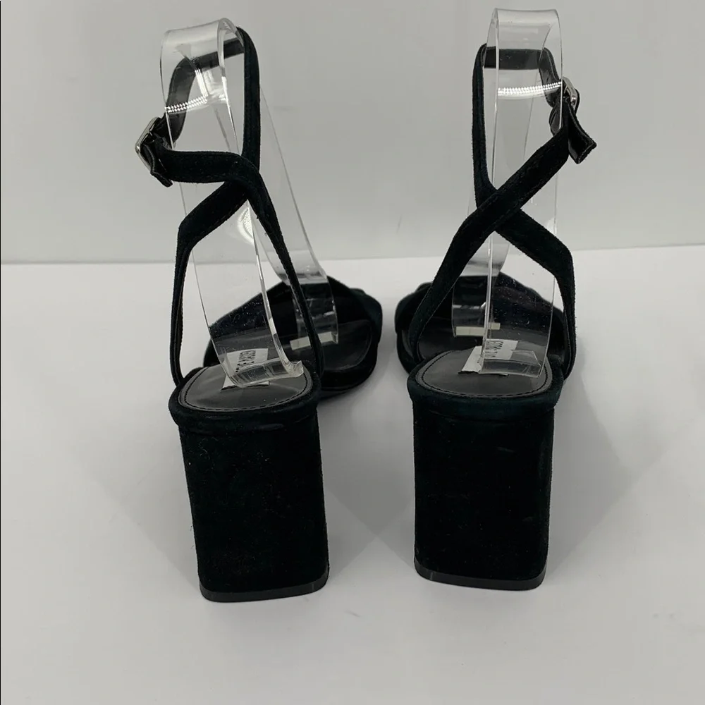 Steve Madden Luxe ankle strap black suede sandal shoe block chunky heel new 8